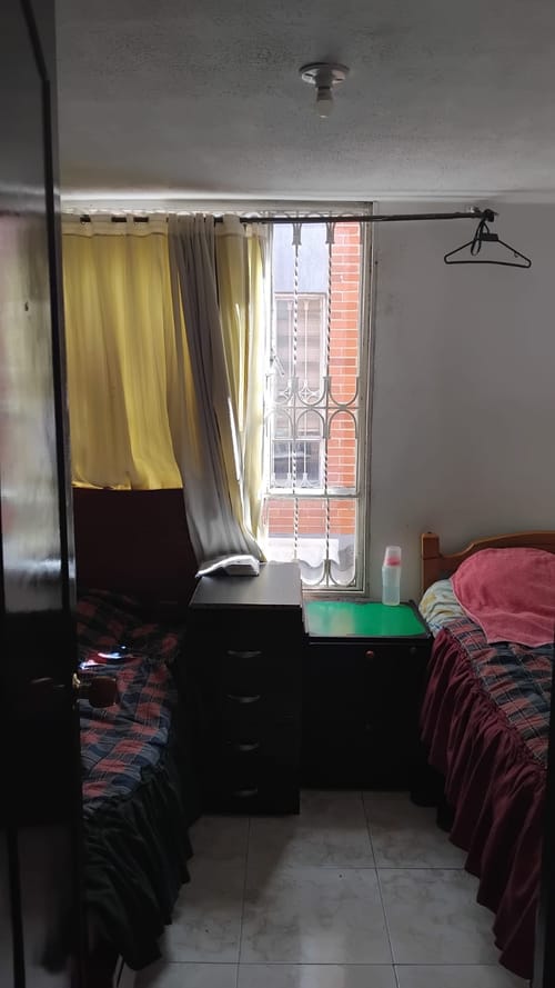 Casa de 4 alcobas en venta en Ciudad Alsacia, Bogotá, 75 m² · foto 4 de 6