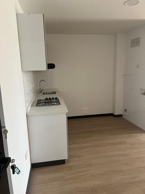 Apartaestudio en venta en Engativá, Bogotá, 40 m² · foto 7 de 9