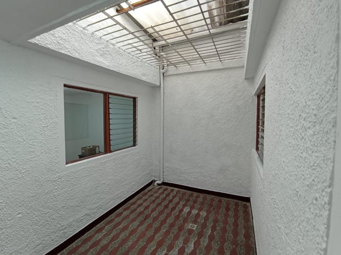 Casa de 5 alcobas en venta en Campo Amor, Medellín, 120 m² · foto 9 de 10