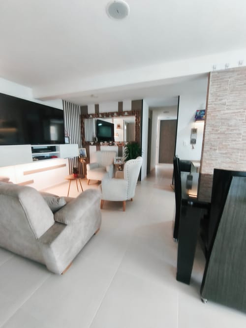 Apartamento de 3 alcobas en venta en Hacienda Santa Cruz, Ibagué, 92 m² · foto 2 de 22