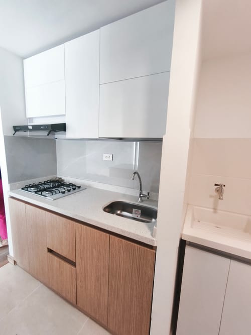 Apartamento de 3 alcobas en venta en Cd. Simon Bolivar Et. I, Ibagué, 57 m² · foto 2 de 18