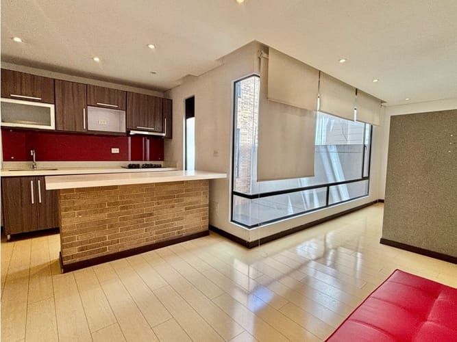 Apartaestudio en venta en Santa Barbara, Bogotá, 40 m² · foto 4 de 14