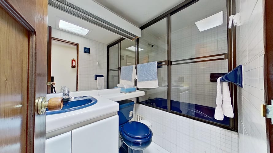 Apartamento de 3 alcobas en venta en Santa Barbara, Bogotá, 218 m² · foto 17 de 24