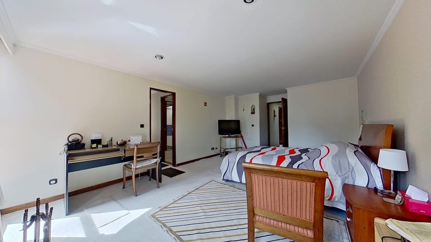 Apartamento de 3 alcobas en venta en Santa Barbara, Bogotá, 218 m² · foto 21 de 24