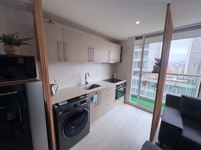 Apartaestudio en venta en La Candelaria, Bogotá, 40 m² · foto 6 de 10