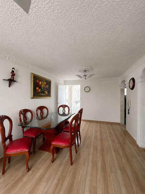 Apartamento de 3 alcobas en venta en Igzabelar, Bucaramanga, 65 m² · foto 2 de 9