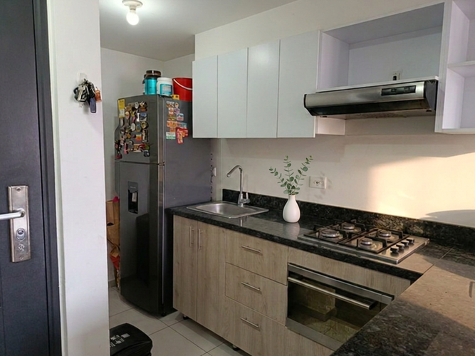 Apartamento en venta en Lagos De Torca, Bogotá · foto 2 de 17