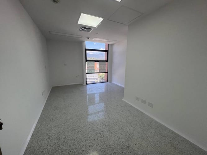 Consultorio en arriendo en San Diego, Medellín, 30 m² · foto 3 de 12