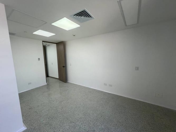Consultorio en arriendo en San Diego, Medellín, 30 m² · foto 9 de 12