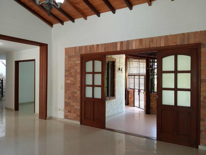 Casa de 5 alcobas en venta en Mensuly, Piedecuesta, 700 m² · foto 3 de 14