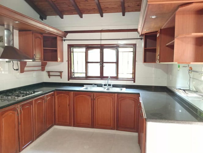 Casa de 5 alcobas en venta en Mensuly, Piedecuesta, 700 m² · foto 5 de 14