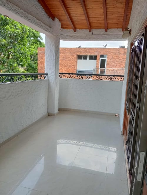 Casa de 5 alcobas en venta en Mensuly, Piedecuesta, 700 m² · foto 8 de 14