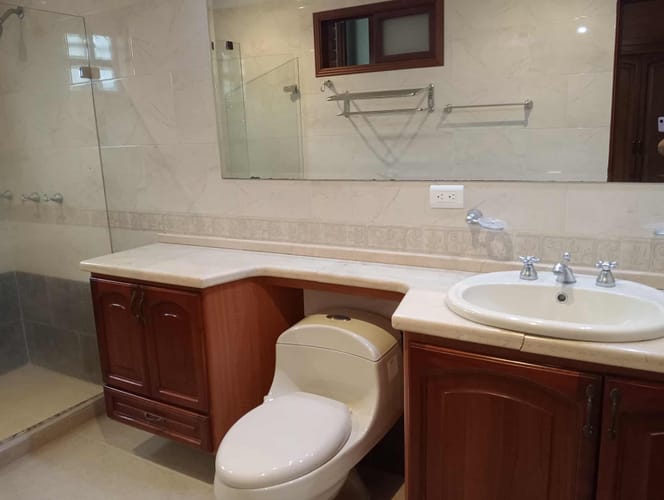 Casa de 5 alcobas en venta en Mensuly, Piedecuesta, 700 m² · foto 12 de 14