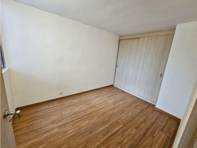 Apartaestudio en venta en Lagos De Torca, Bogotá, 48 m² · foto 11 de 24