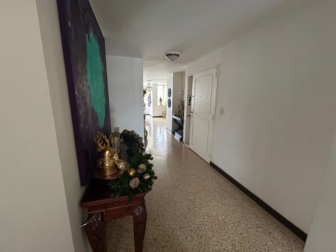 Apartamento de 4 alcobas en venta en Bolivariana, Medellín, 165 m² · foto 9 de 16