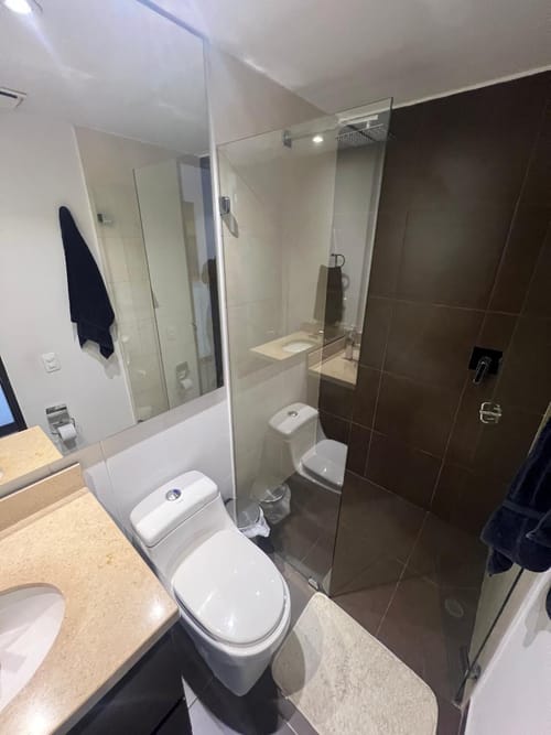 Apartamento de 3 alcobas en venta en Chicó Navarra, Bogotá, 135 m² · foto 10 de 21
