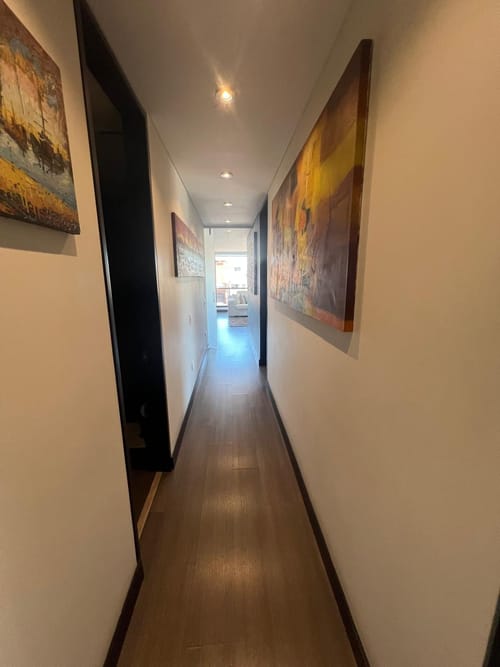 Apartamento de 3 alcobas en venta en Chicó Navarra, Bogotá, 135 m² · foto 12 de 21
