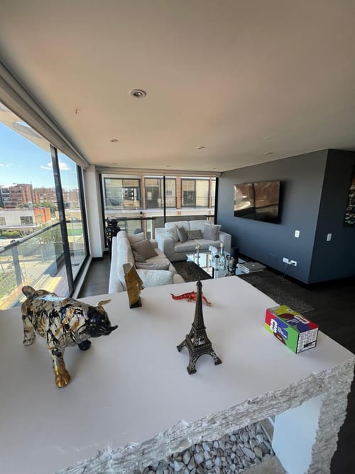 Apartamento de 3 alcobas en venta en Chicó Navarra, Bogotá, 135 m² · foto 19 de 21