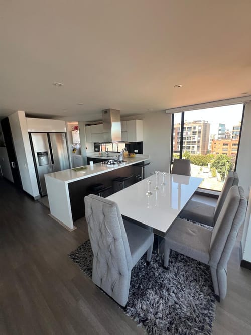 Apartamento de 3 alcobas en venta en Chicó Navarra, Bogotá, 135 m² · foto 20 de 21