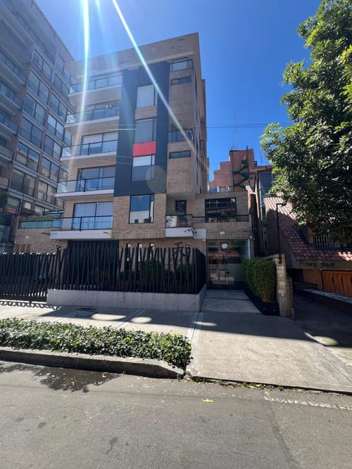 Apartamento de 3 alcobas en venta en Chicó Navarra, Bogotá, 135 m² · foto 21 de 21
