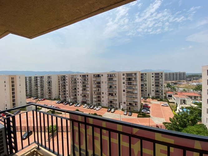 Apartamento de 2 alcobas en venta en Las Palmas, Ricaurte, 51 m² · foto 2 de 15