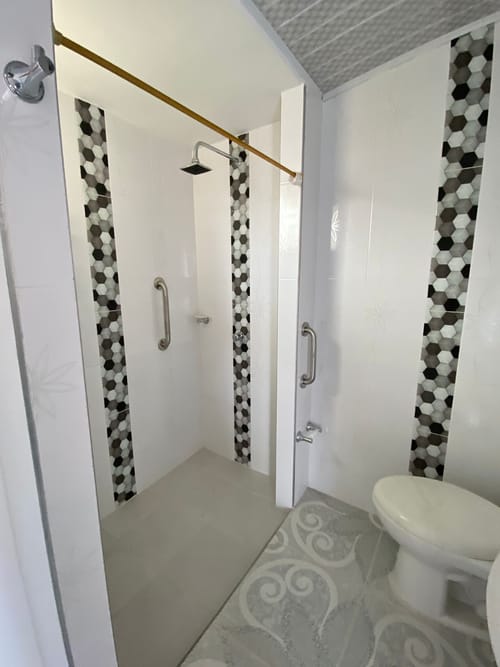 Apartamento de 2 alcobas en venta en Las Palmas, Ricaurte, 51 m² · foto 3 de 15