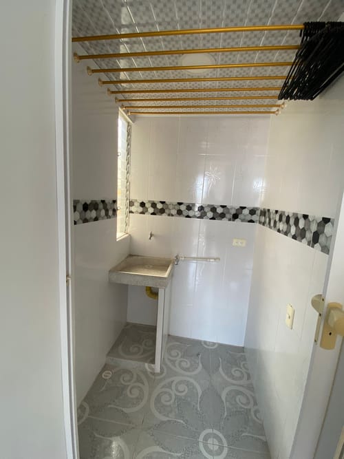 Apartamento de 2 alcobas en venta en Las Palmas, Ricaurte, 51 m² · foto 12 de 15