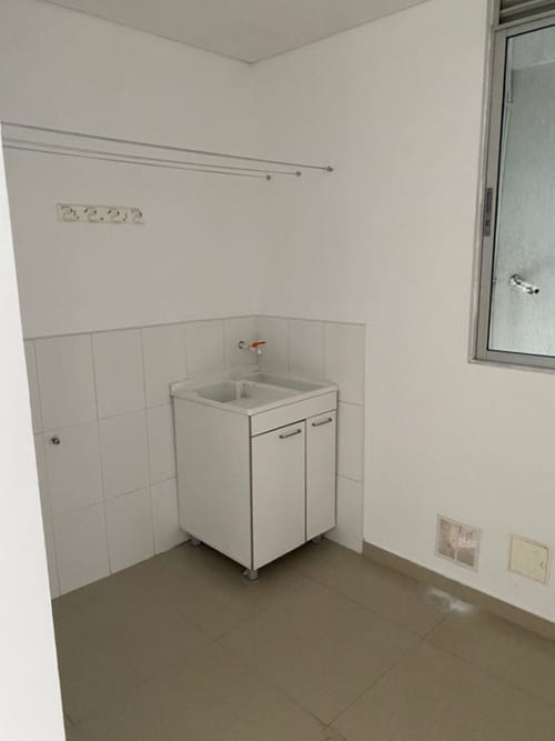 Apartamento de 3 alcobas en venta en Girardot, Girardot, 60 m² · foto 13 de 15