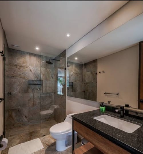 Apartaestudio en venta en La Candelaria, Bogotá, 34 m² · foto 7 de 10
