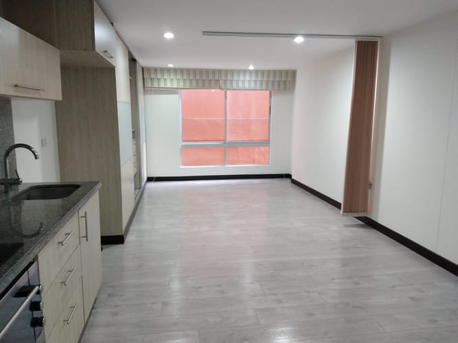 Apartaestudio en venta en Chapinero, Bogotá, 35 m² · foto 8 de 16