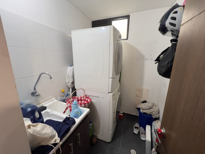 Apartamento de 3 alcobas en venta en Cantalejo, Bogotá, 128 m² · foto 8 de 23
