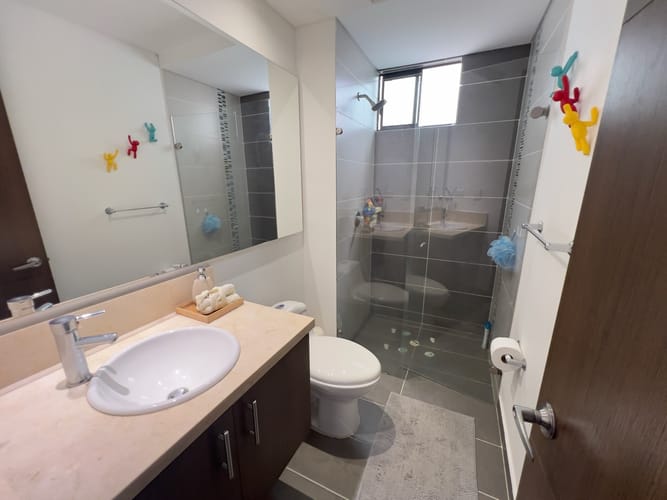 Apartamento de 3 alcobas en venta en Cantalejo, Bogotá, 128 m² · foto 15 de 23