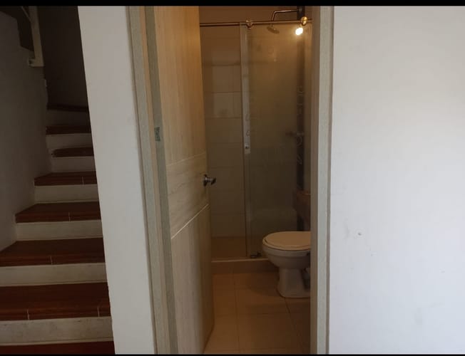 Casa de 4 alcobas en venta en Ricaurte, 87 m² · foto 6 de 8