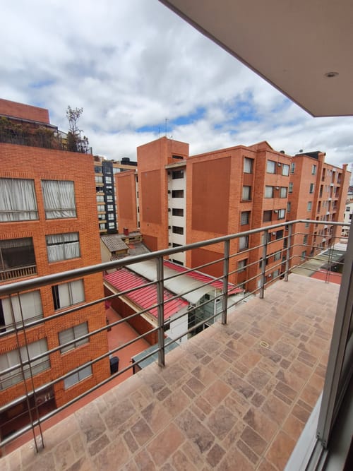 Apartamento de 2 alcobas en venta en Cedritos, Bogotá, 68 m² · foto 8 de 17