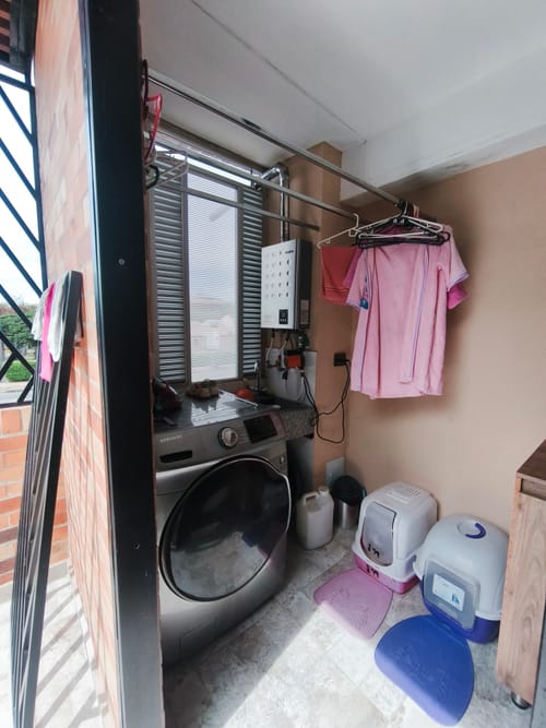 Casa de 3 alcobas en venta en Cd. Simon Bolivar Et. I, Ibagué, 234 m² · foto 9 de 20