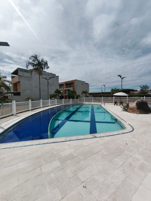 Casa de 3 alcobas en venta en Cd. Simon Bolivar Et. I, Ibagué, 234 m² · foto 18 de 20