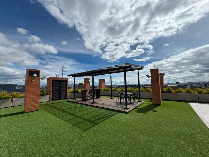 Apartamento de 1 alcoba en venta en Chico Norte, Bogotá, 42 m² · foto 9 de 12