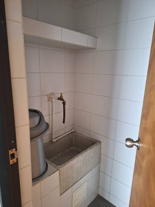 Oficina en arriendo en El Poblado, Medellín, 194 m² · foto 5 de 9
