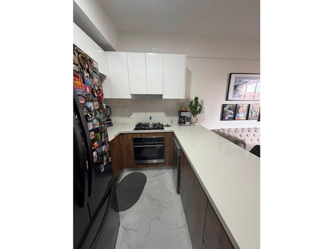 Apartamento de 2 alcobas en venta en Ciudad Salitre, Bogotá, 75 m² · foto 2 de 24