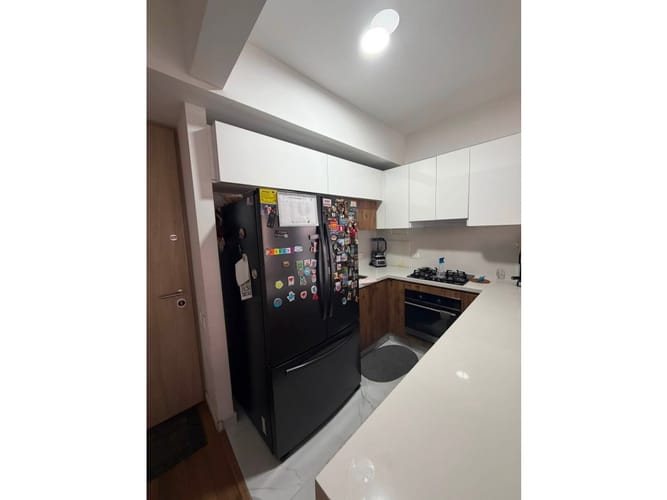 Apartamento de 2 alcobas en venta en Ciudad Salitre, Bogotá, 75 m² · foto 3 de 24