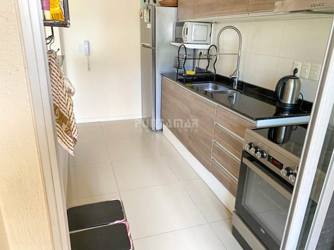 OPORTUNIDAD APARTAMENTO 2 DORM CON TERRAZA A 1 CUADRA DEL MAR · Foto 8