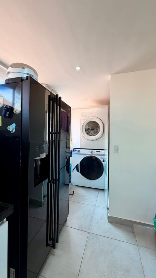 Apartamento en venta en Cedritos, Bogotá · foto 3 de 14