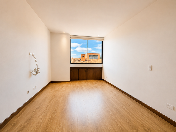 Apartamento de 3 alcobas en venta en Chicó Alto, Bogotá, 154 m² · foto 11 de 24