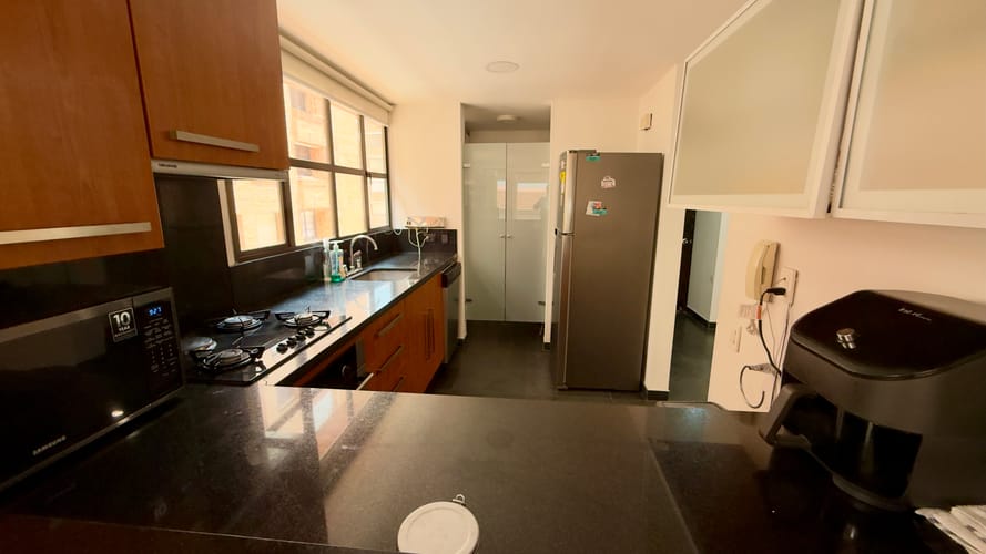 Apartamento en venta en La Carolina, Bogotá · foto 4 de 23