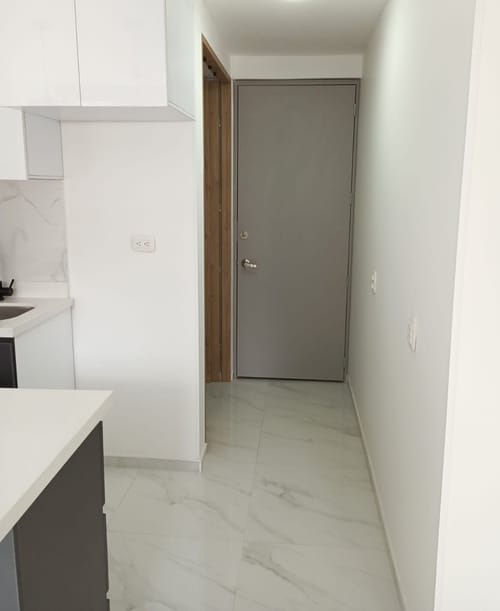 Apartaestudio en venta en Colina Campestre, Bogotá, 30 m² · foto 15 de 22