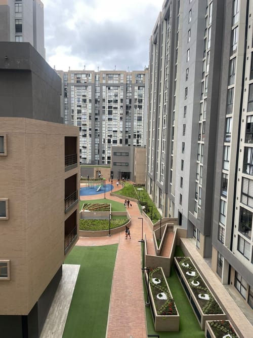 Apartaestudio en venta en Colina Campestre, Bogotá, 30 m² · foto 18 de 22