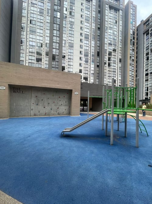 Apartaestudio en venta en Colina Campestre, Bogotá, 30 m² · foto 21 de 22