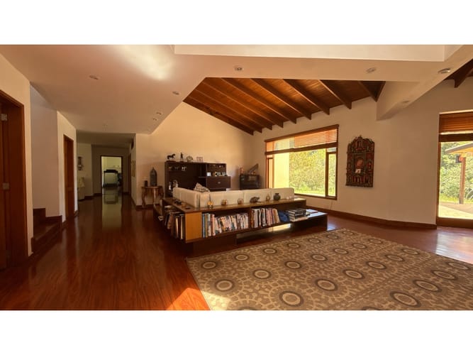 Casa de 5 alcobas en venta en Condominio Teusaca, La Calera, 585 m² · foto 8 de 24
