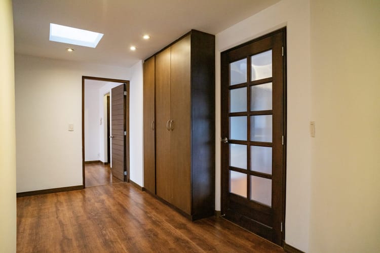 Apartamento de 3 alcobas en venta en Chicó Navarra, Bogotá, 144 m² · foto 18 de 24