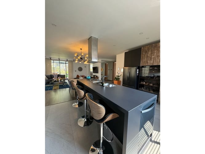 Casa de 4 alcobas en venta en Hatogrande, Sopó, 306 m² · foto 5 de 24